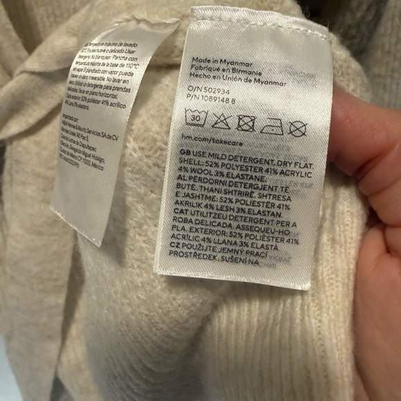 H&M Very Soft Wrap Cardigan - Picture 5 of 5